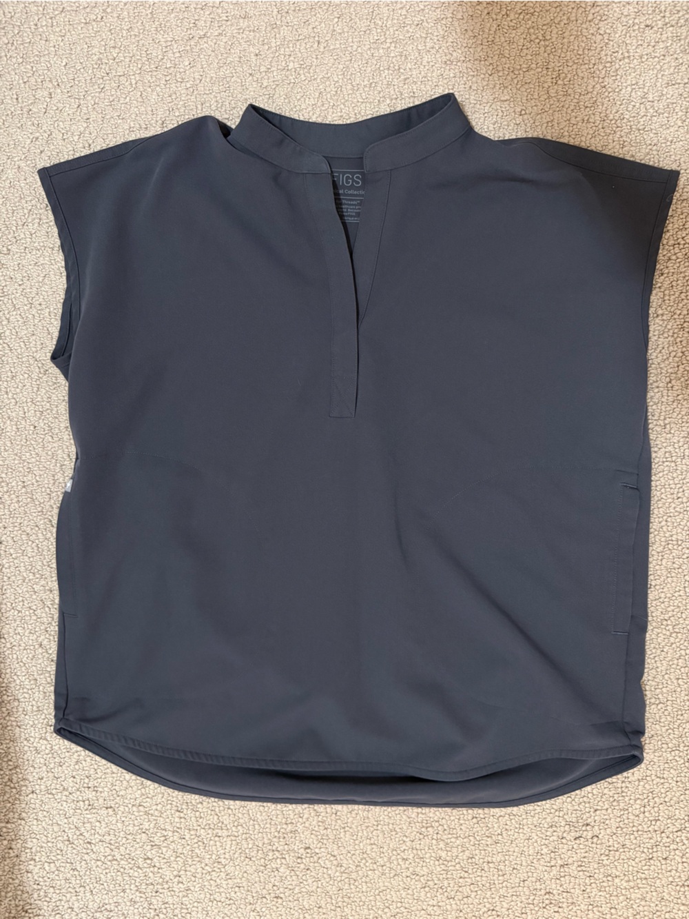 Figs Charcoal Rafaela - Oversized Scrub Top